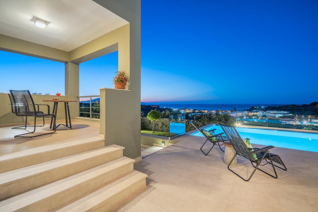 Akemi Luxury Villa Planos Exterior foto